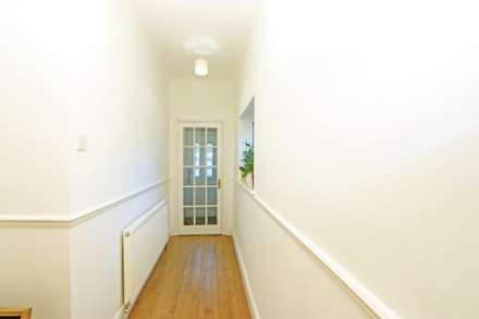 Acacia Grove, New Malden, Image 5