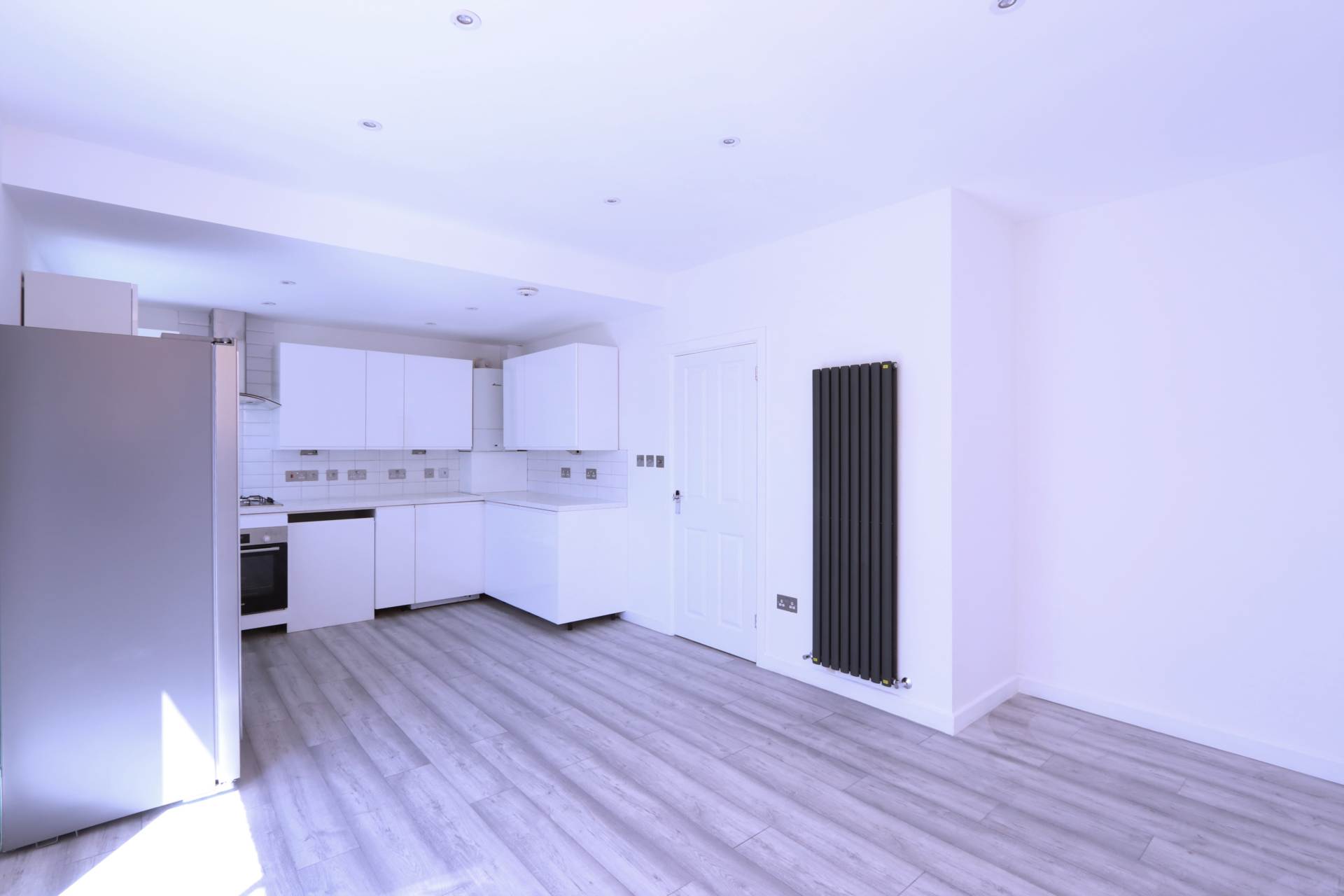 Amberwood Rise, New Malden, Image 4