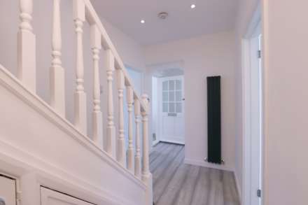 Amberwood Rise, New Malden, Image 7