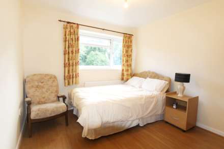 Gloucester Road, Kingston Upon Thames, Image 10