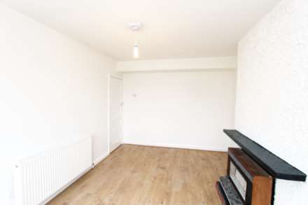 Manor Drive North, New Malden, Image 6