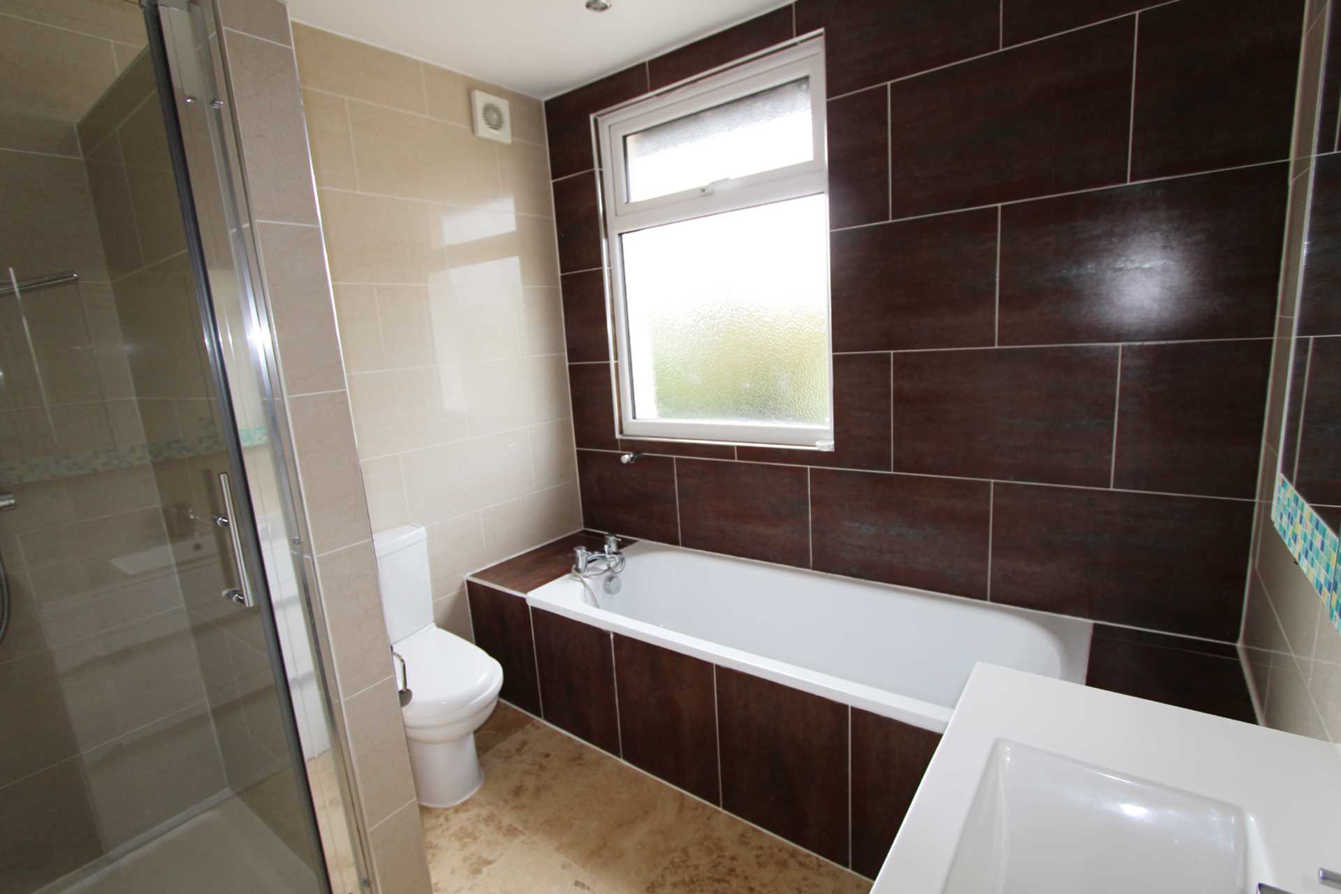 The Mount, New Malden, Image 13