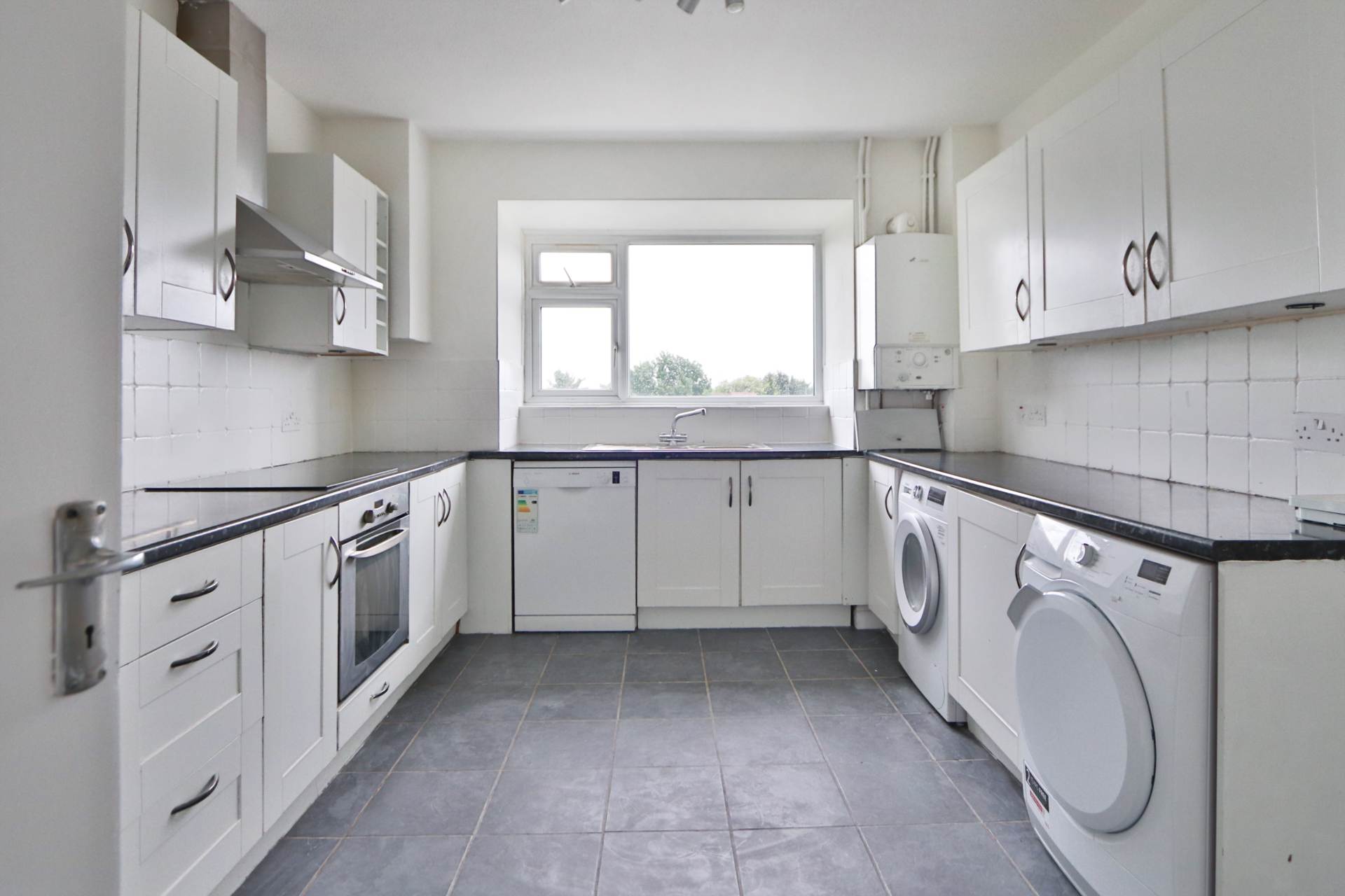 Rodney Close, New Malden, Image 2