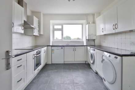 Rodney Close, New Malden, Image 2
