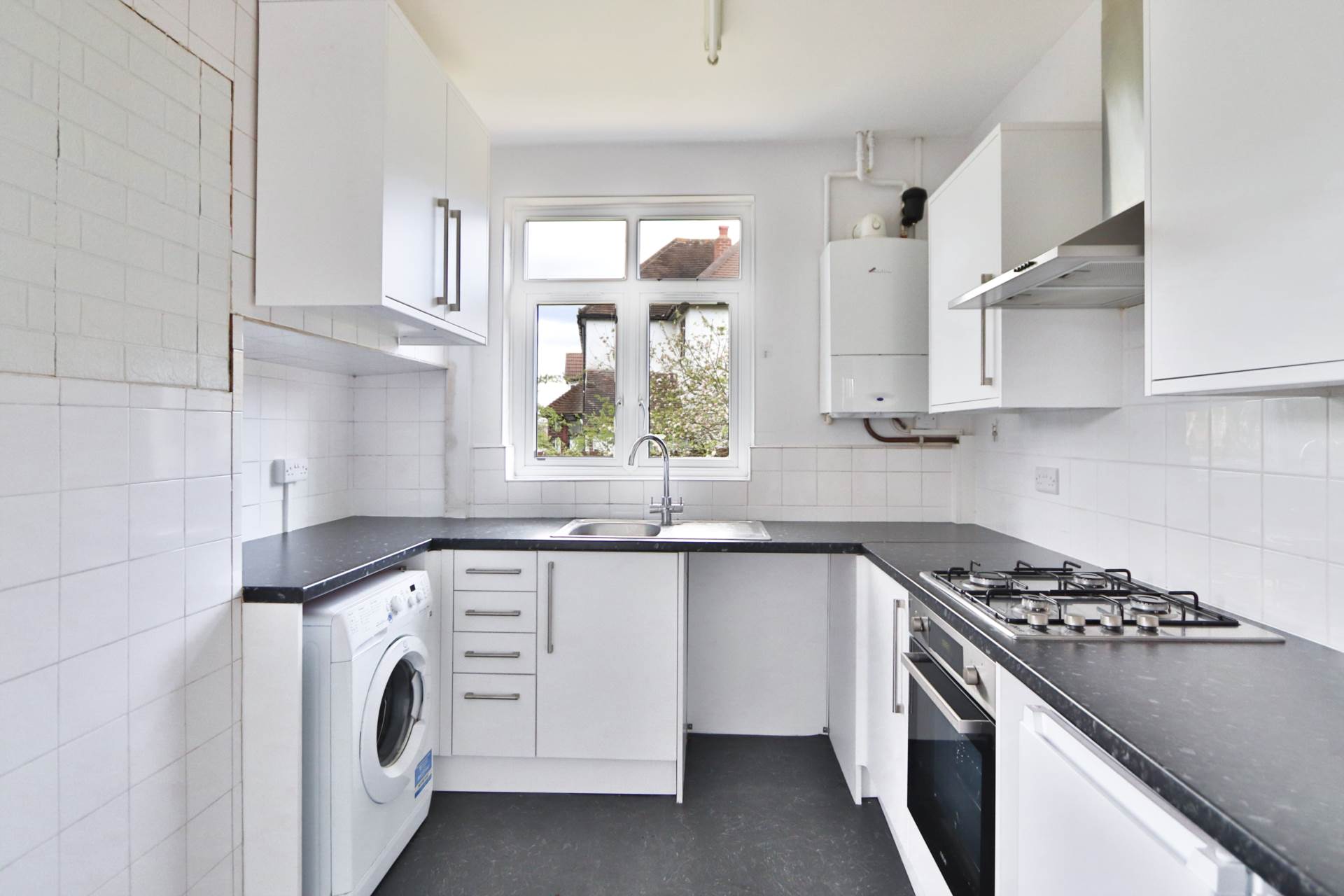 Eversley Road, Surbiton, Image 5