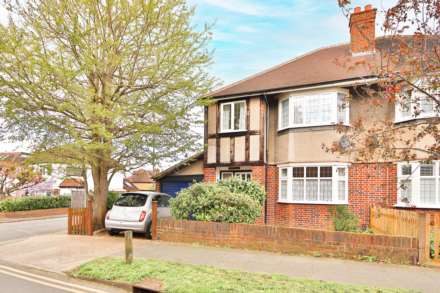 Property For Rent Eversley Road, Surbiton