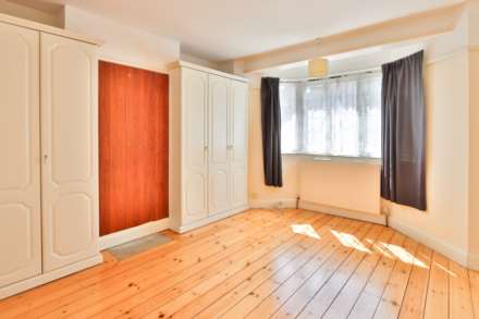 Eversley Road, Surbiton, Image 6