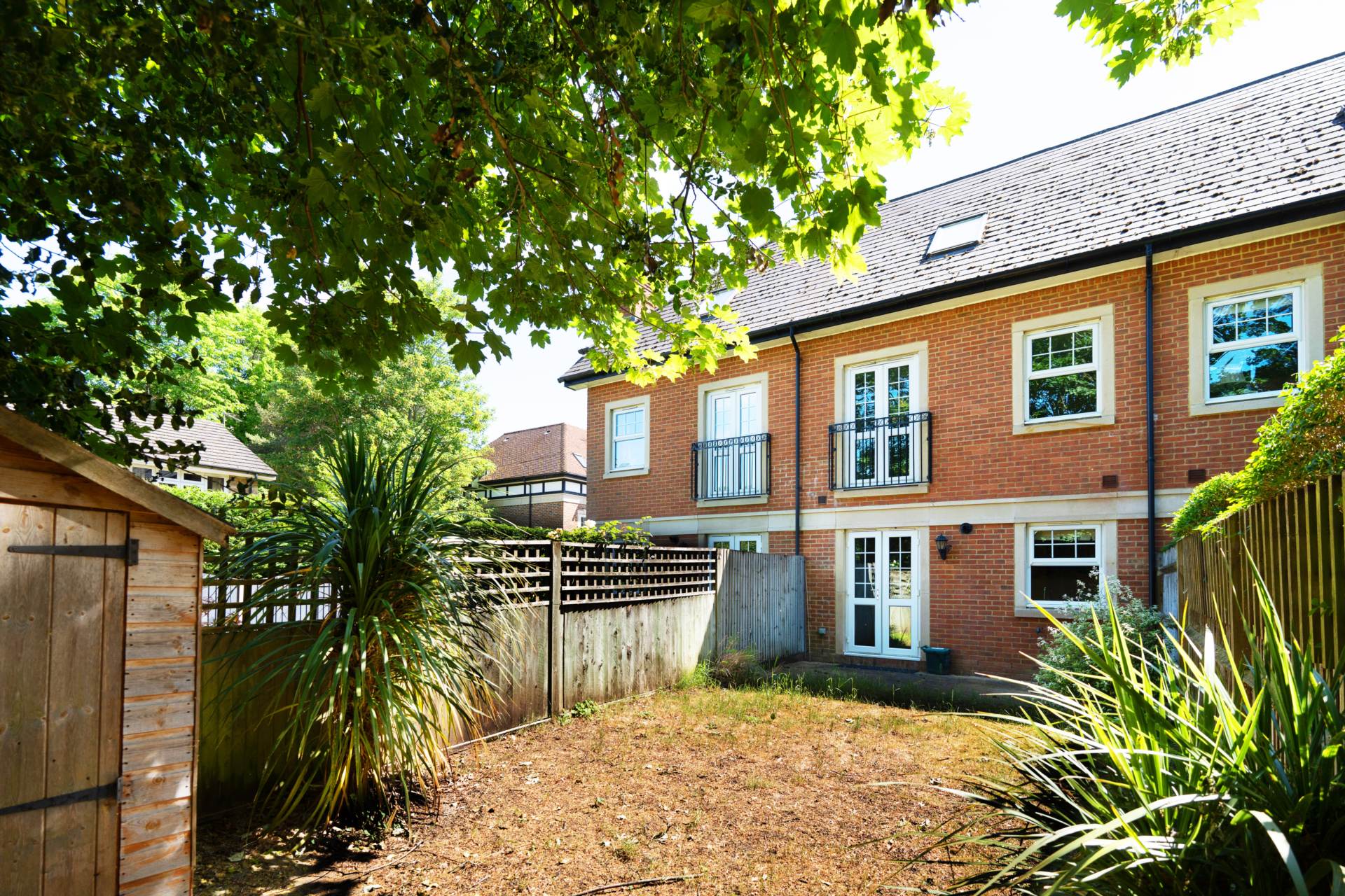 Sterling Place, Weybridge, Image 16
