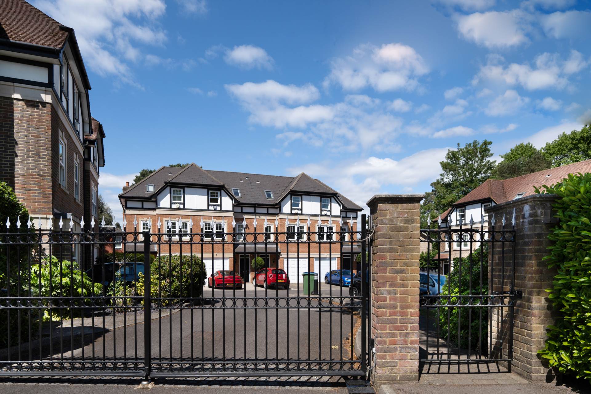 Sterling Place, Weybridge, Image 18
