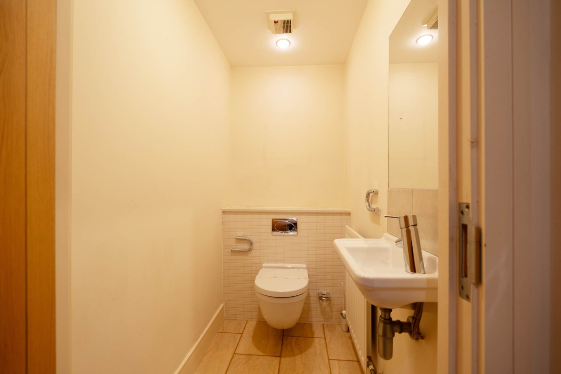 Sterling Place, Weybridge, Image 4