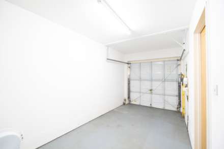 Sterling Place, Weybridge, Image 5