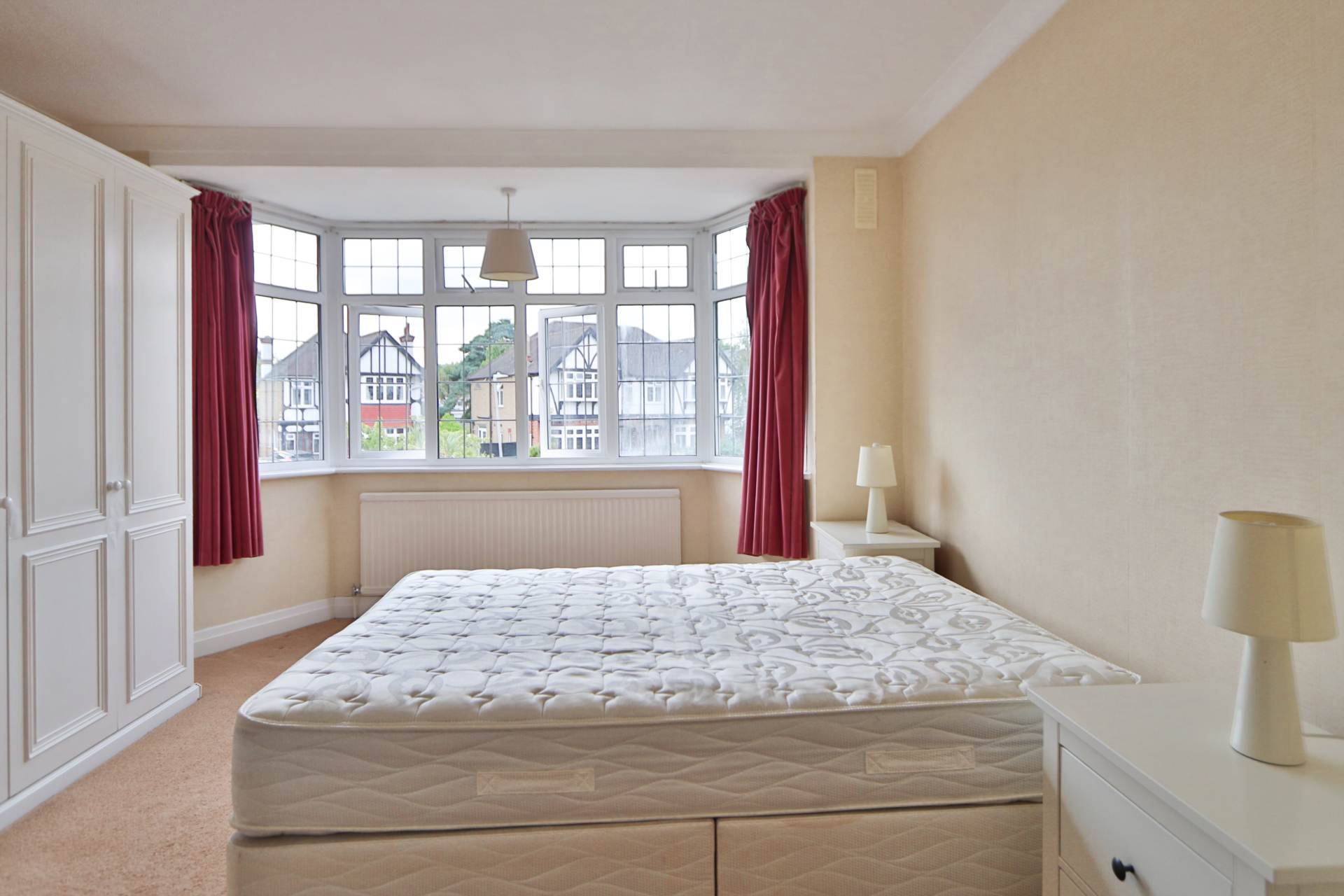 Austyn Gardens, Tolworth, Image 10