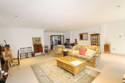 Henley Drive, Kingston Upon Thames, Image 2