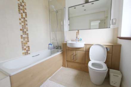 Henley Drive, Kingston Upon Thames, Image 9