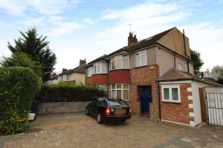 4 Bedroom Semi-Detached, Clarence Avenue, New Malden