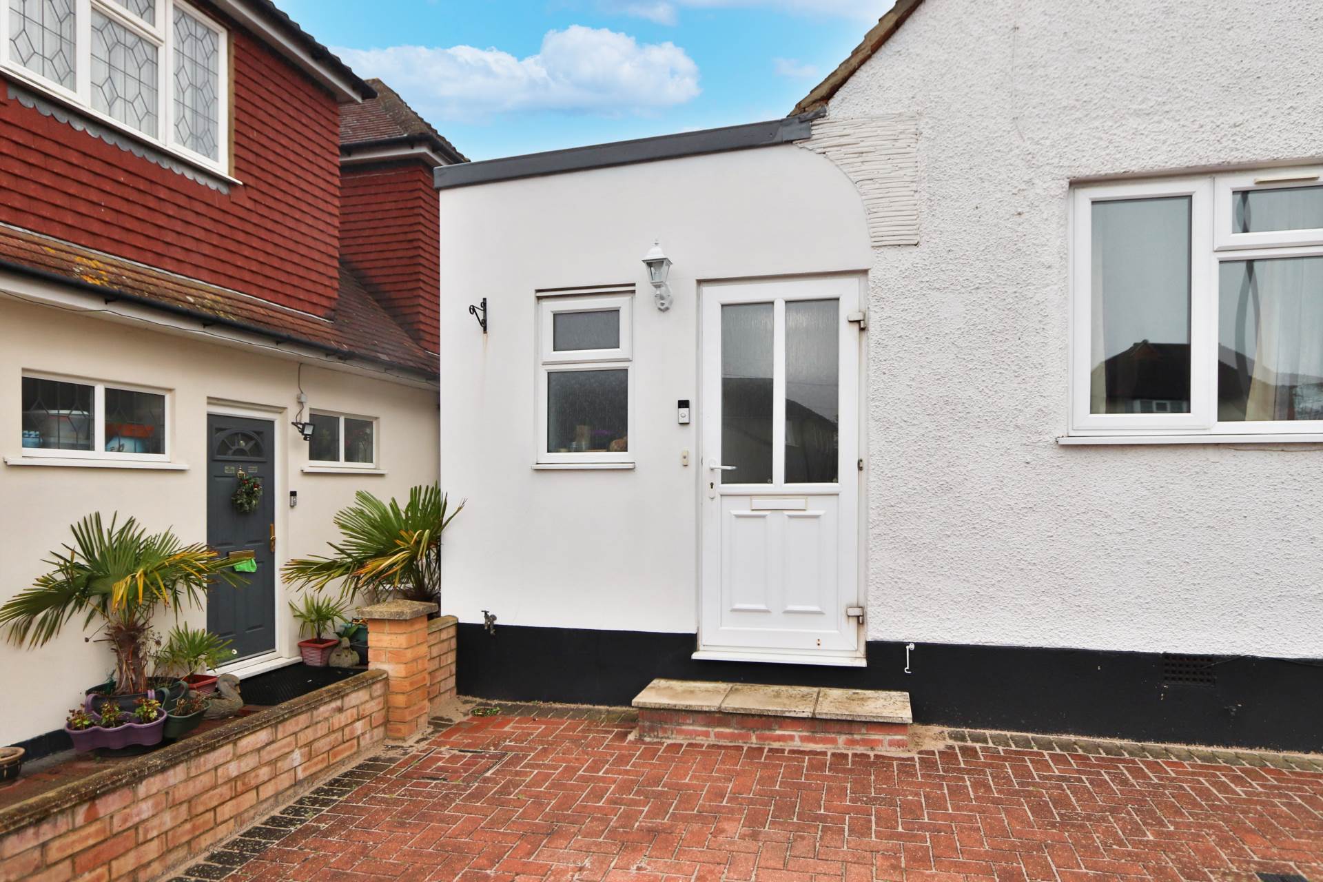 Amberwood Rise, New Malden, Image 4