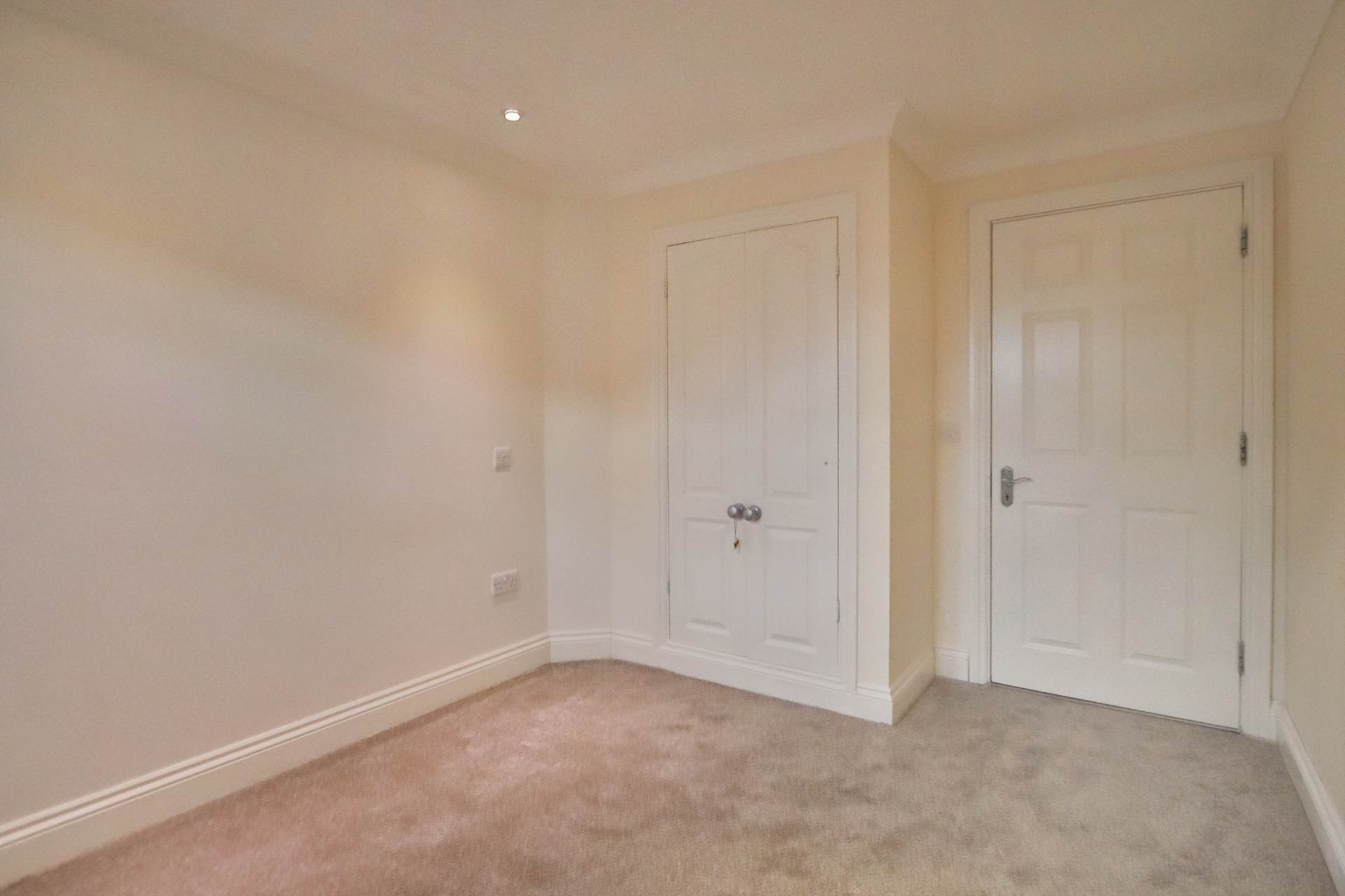 Grafton Road, New Malden, Image 10