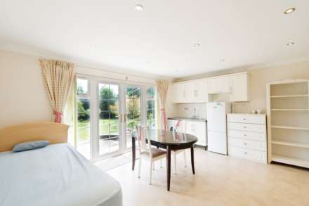 The Avenue, Worcester Park, Image 1