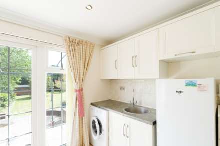 The Avenue, Worcester Park, Image 3