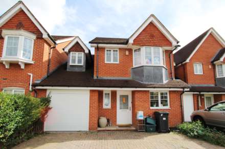 Property For Rent Marl Field Close, Worcester Park