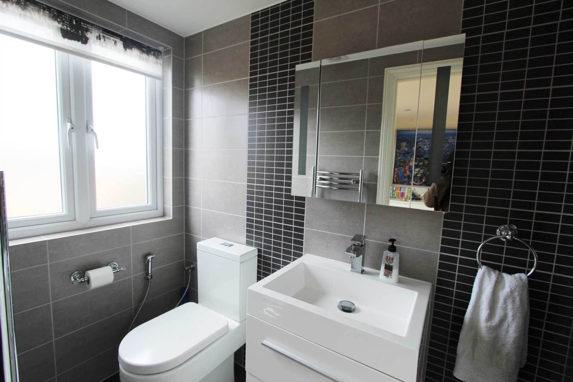 Lower Green Gardens, Worcester Park, Image 13