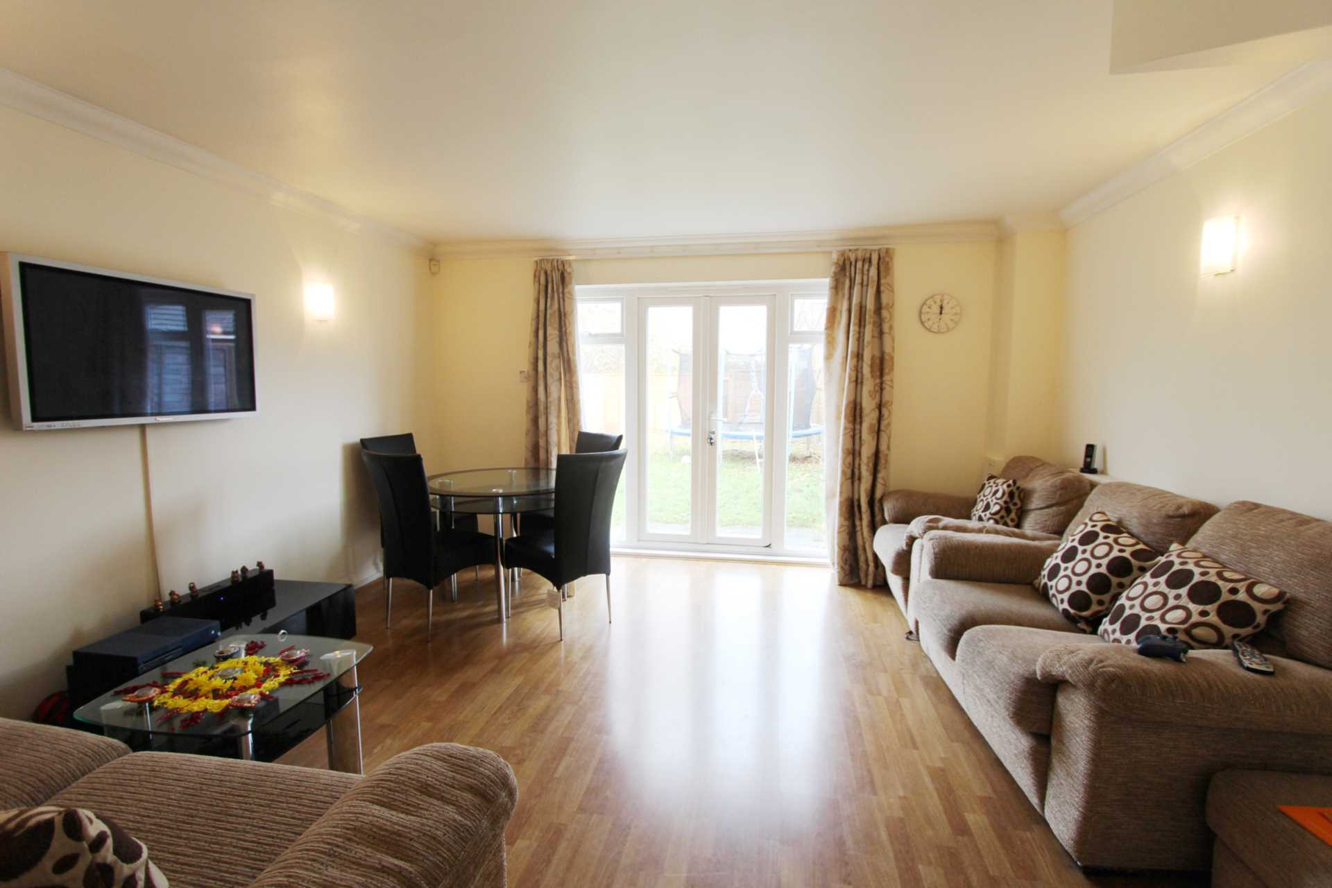Lower Green Gardens, Worcester Park, Image 5