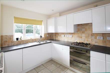 4 Bedroom House, Lower Green Gardens, Worcester Park