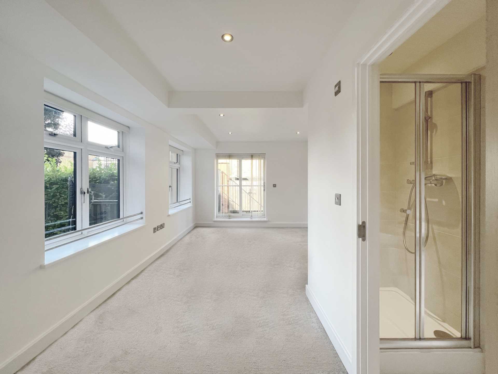 Coombe Road, New Malden, Image 5