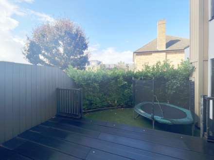 Coombe Road, New Malden, Image 13