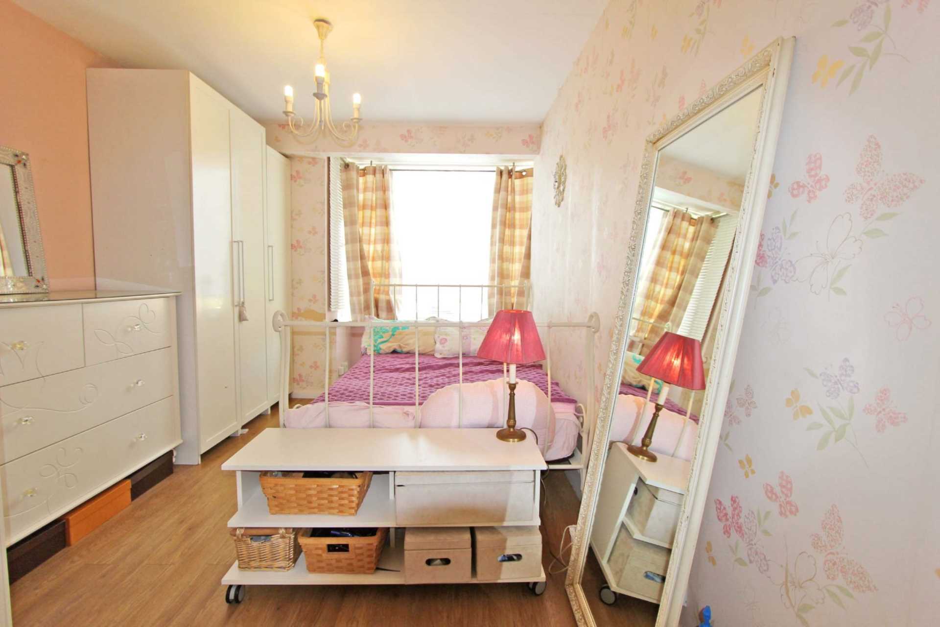 Poplar Grove, New Malden, Image 3