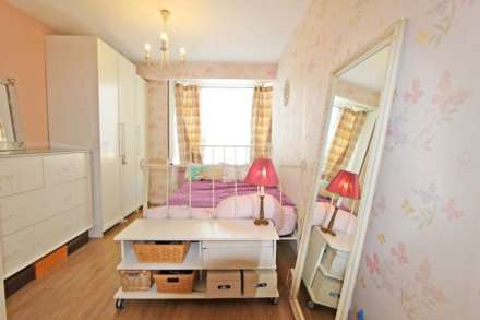 Poplar Grove, New Malden, Image 3