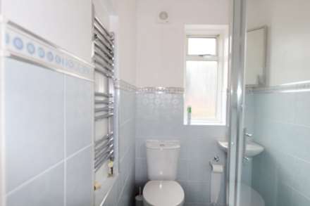 Errol Gardens, New Malden, Image 9