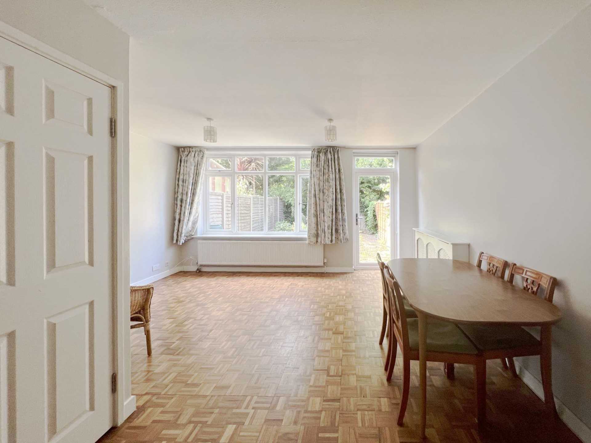 Spinney Close, New Malden, Image 3