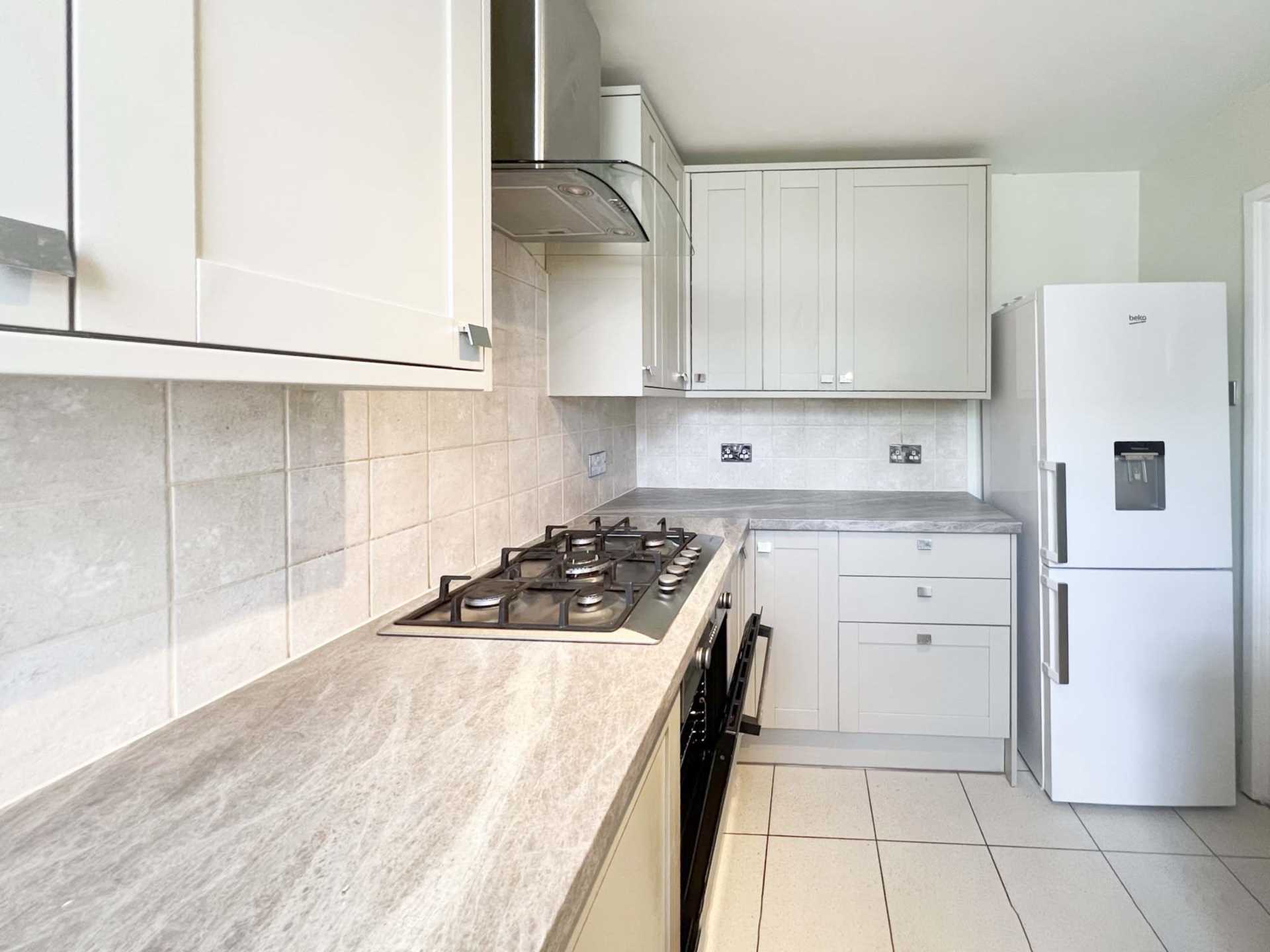 Spinney Close, New Malden, Image 5