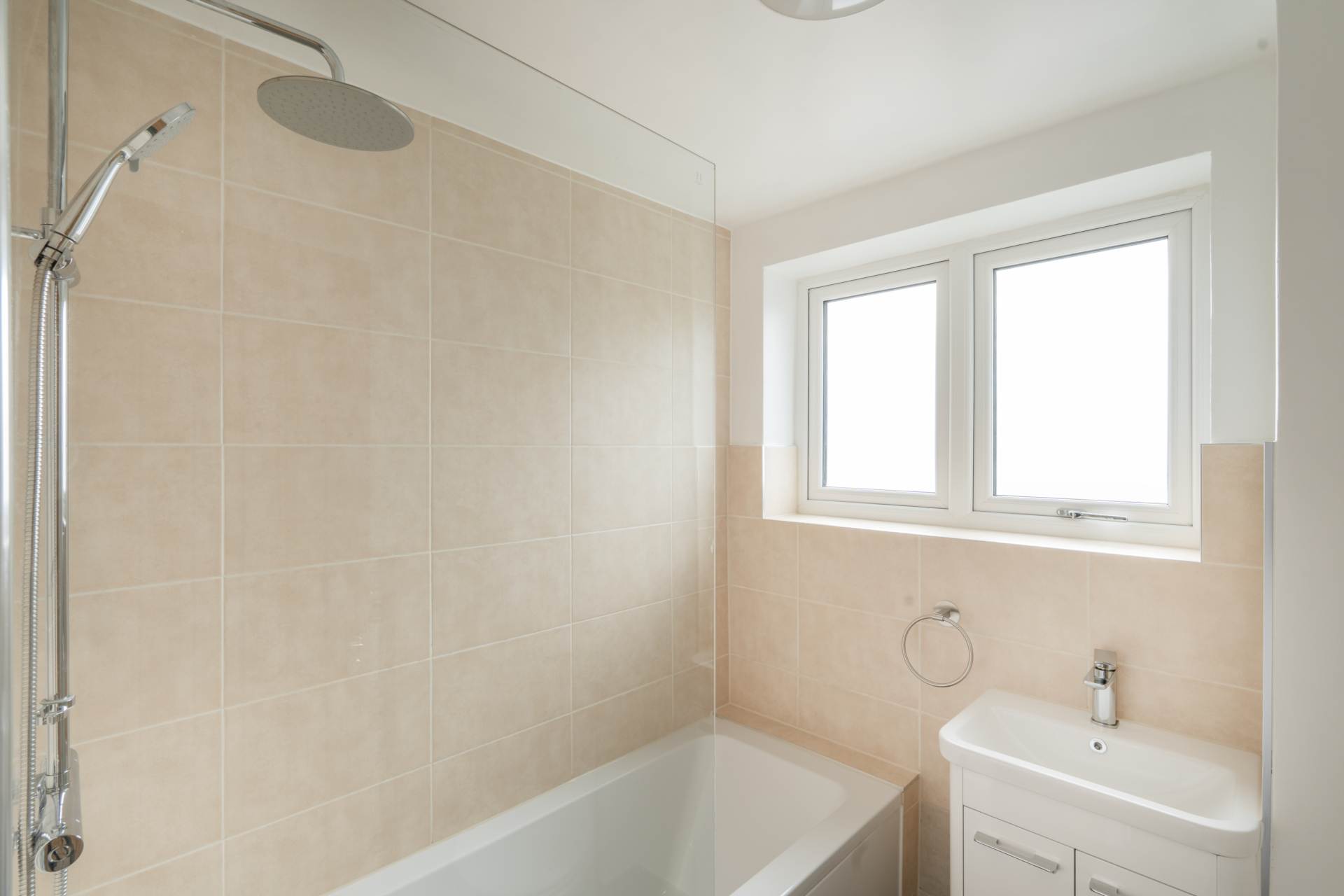 Cleveland Gardens, Worcester Park, Image 10