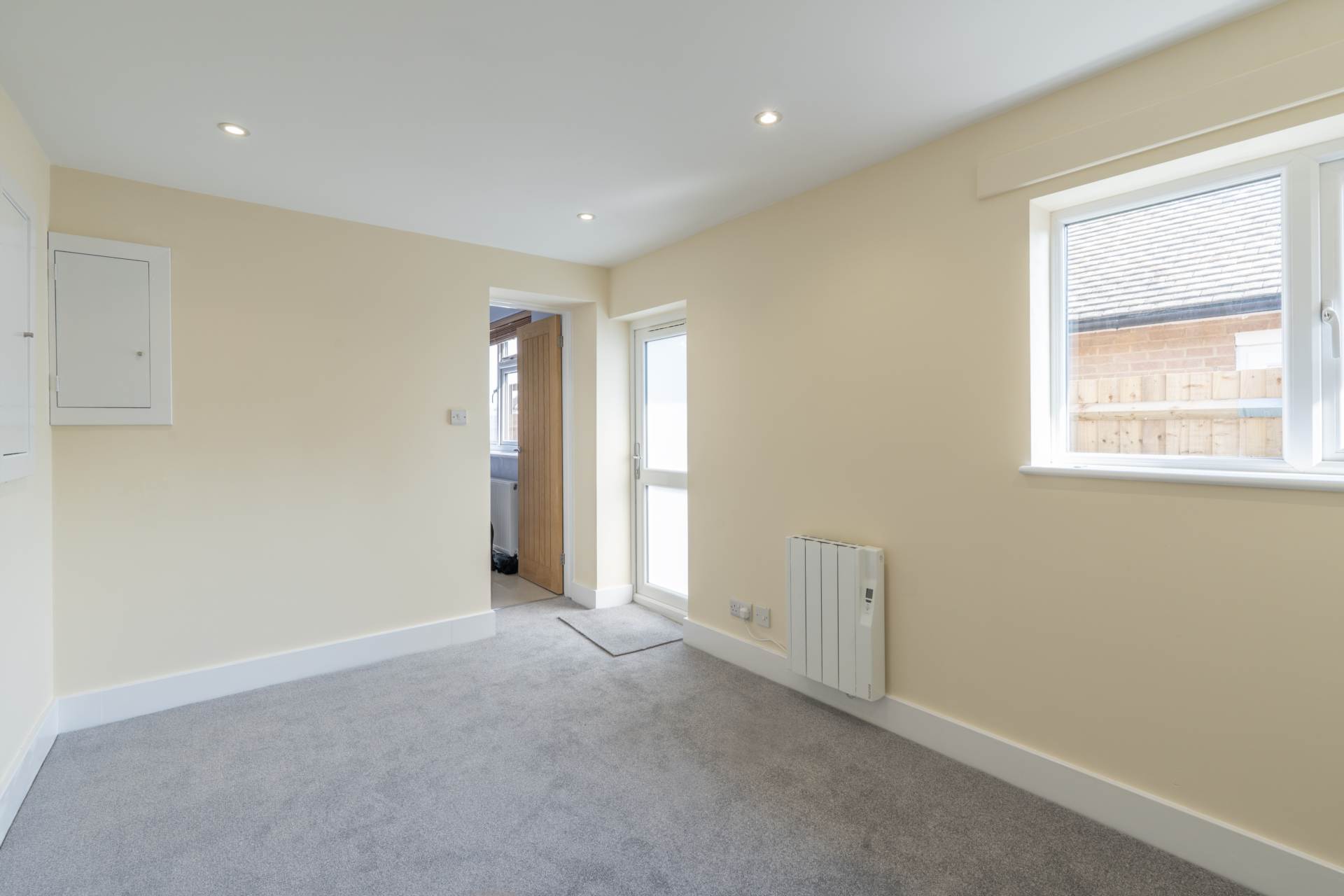 Cleveland Gardens, Worcester Park, Image 7