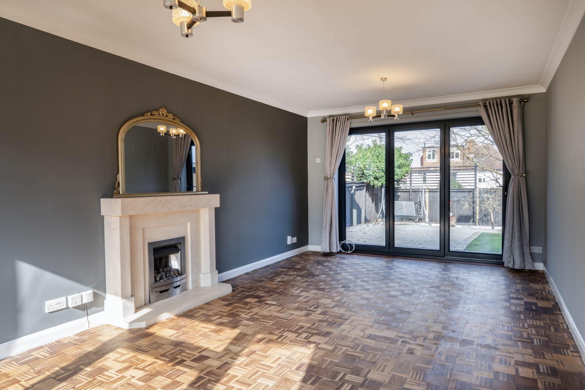 Cleveland Gardens, Worcester Park, Image 8