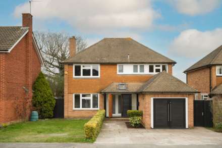 Cleveland Gardens, Worcester Park, Image 1