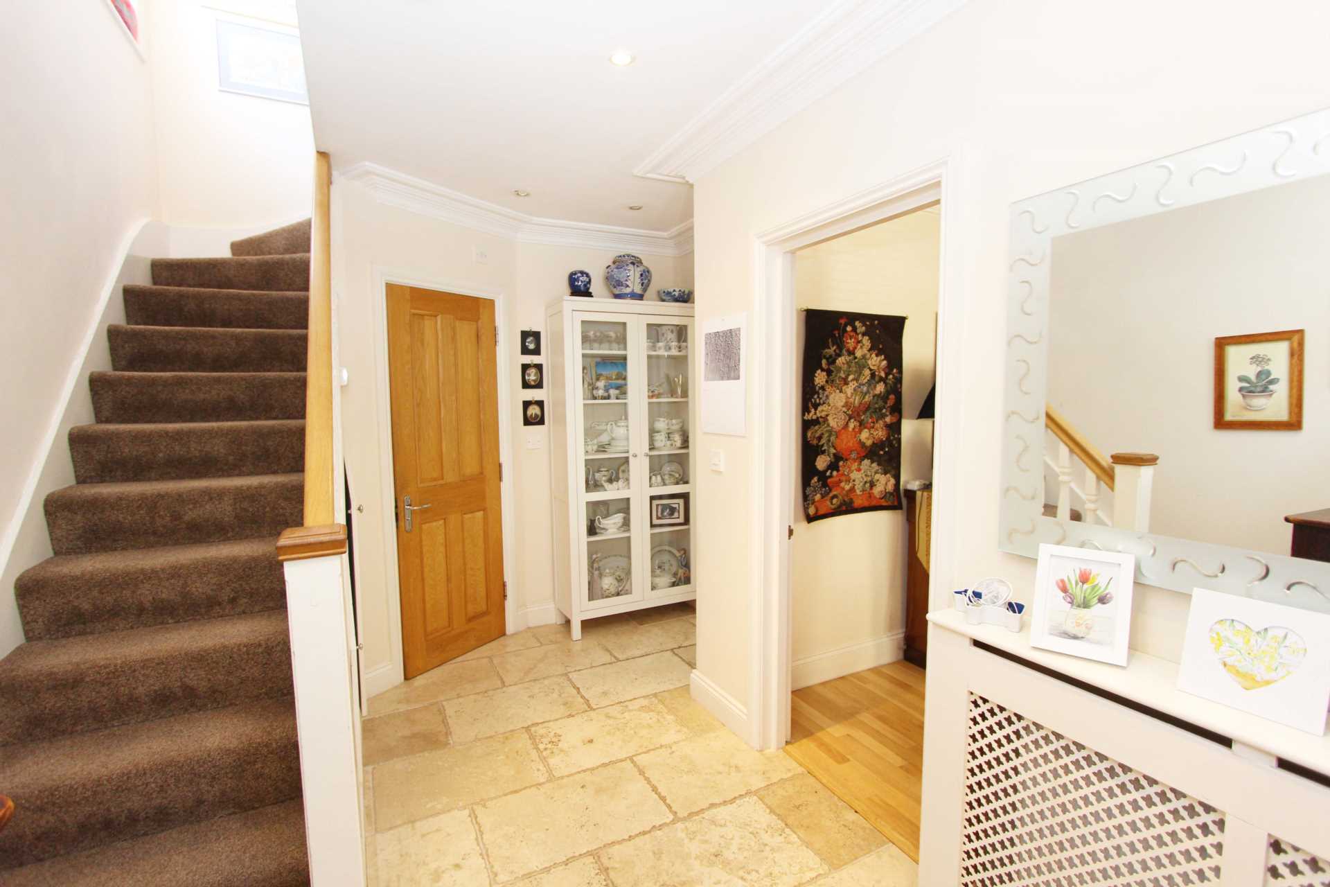 Geneva Road, Kingston Upon Thames, Image 21