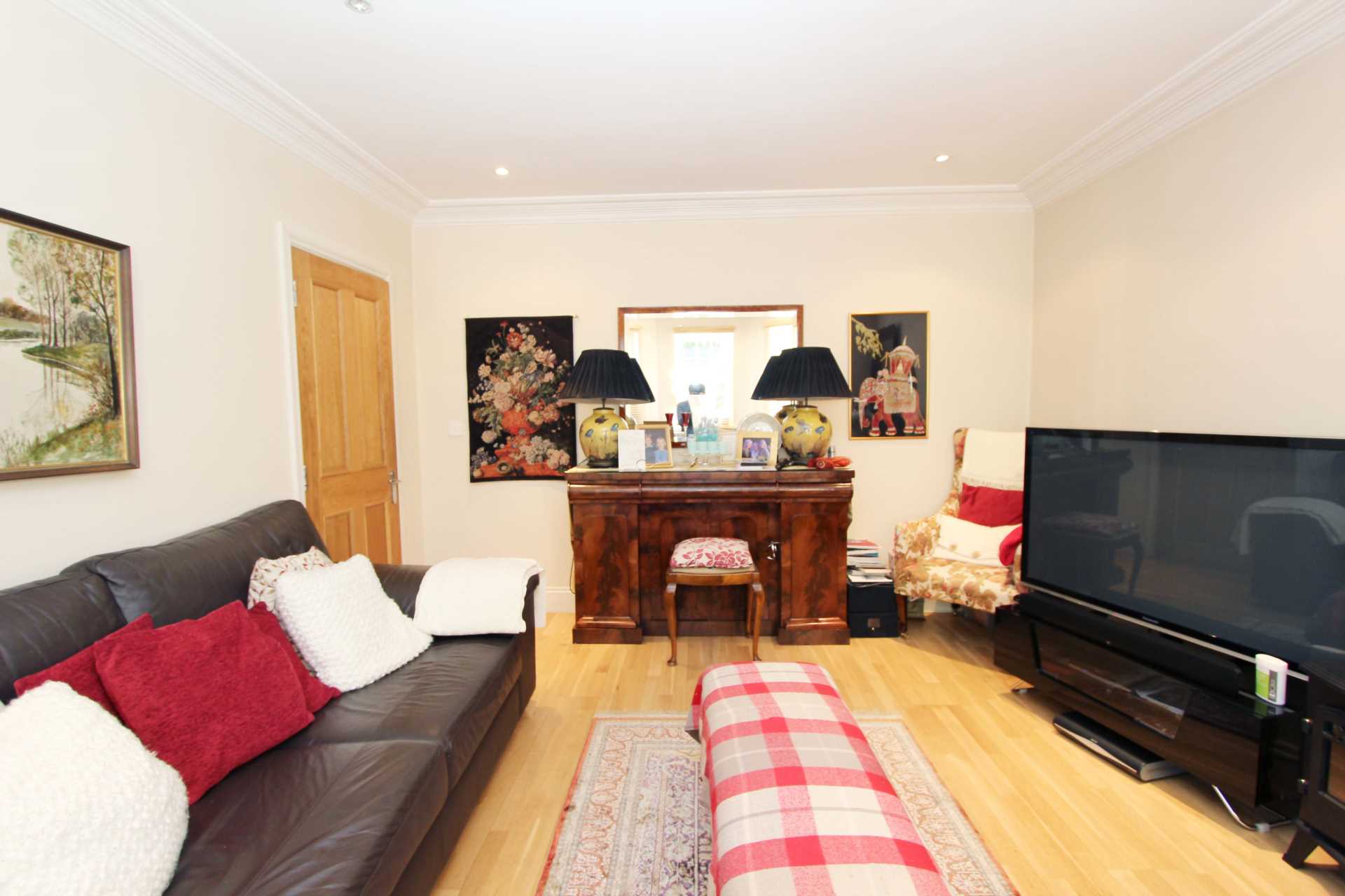 Geneva Road, Kingston Upon Thames, Image 22