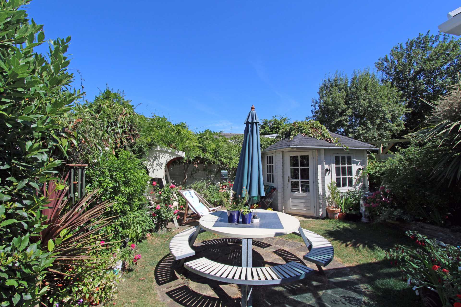 Geneva Road, Kingston Upon Thames, Image 24