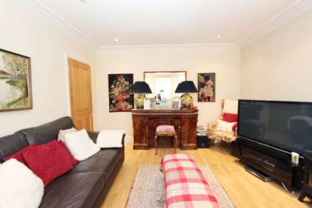 Geneva Road, Kingston Upon Thames, Image 22