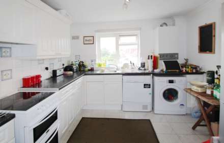Connaught Road, New Malden, Image 3