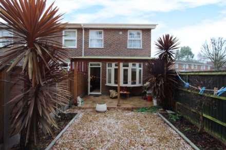 Spinney Close, New Malden, Image 14