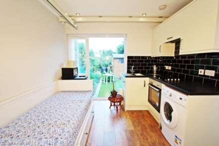 Property For Rent Malden Hill Gardens, New Malden