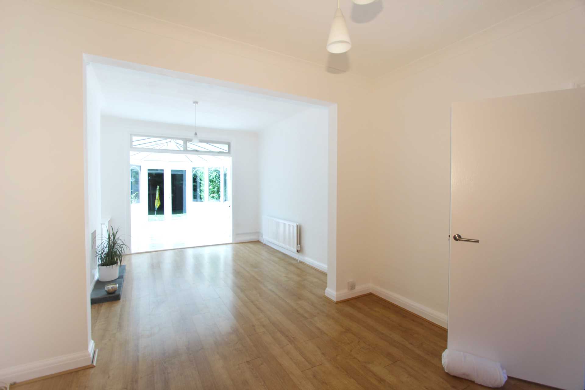 Tennyson Avenue, New Malden, Image 4