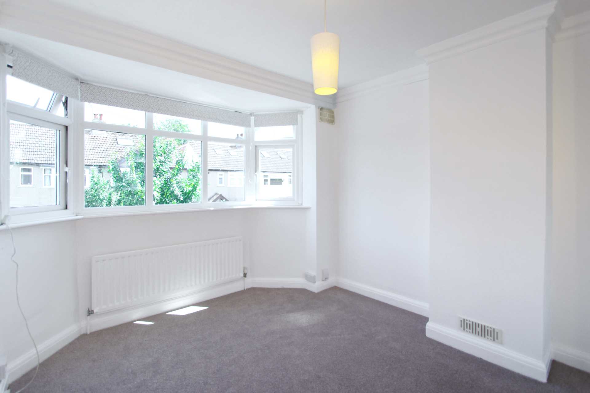 Tennyson Avenue, New Malden, Image 8
