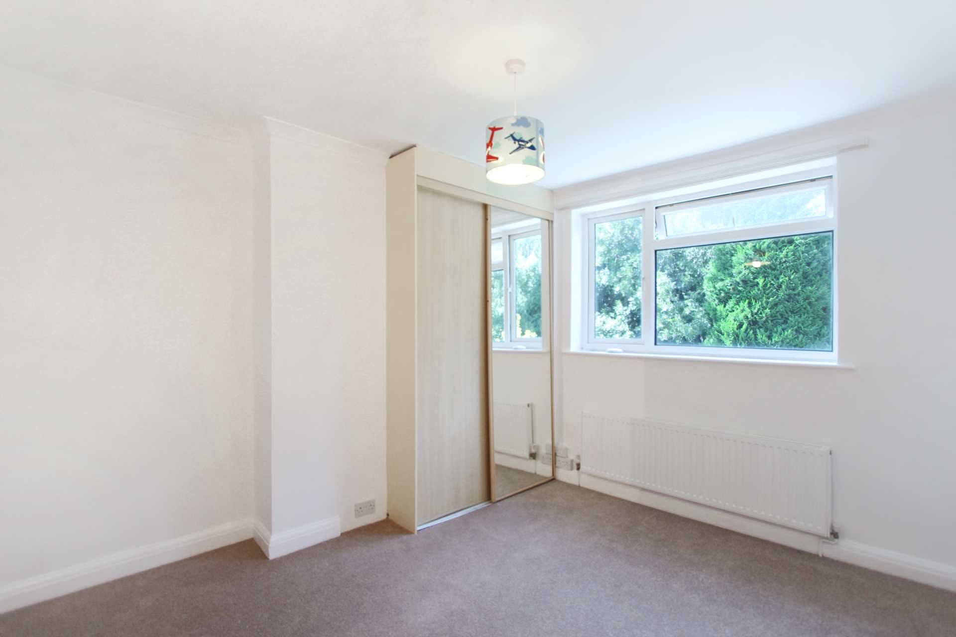 Tennyson Avenue, New Malden, Image 9