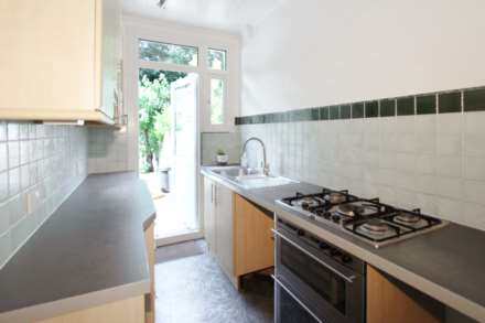 Tennyson Avenue, New Malden, Image 6