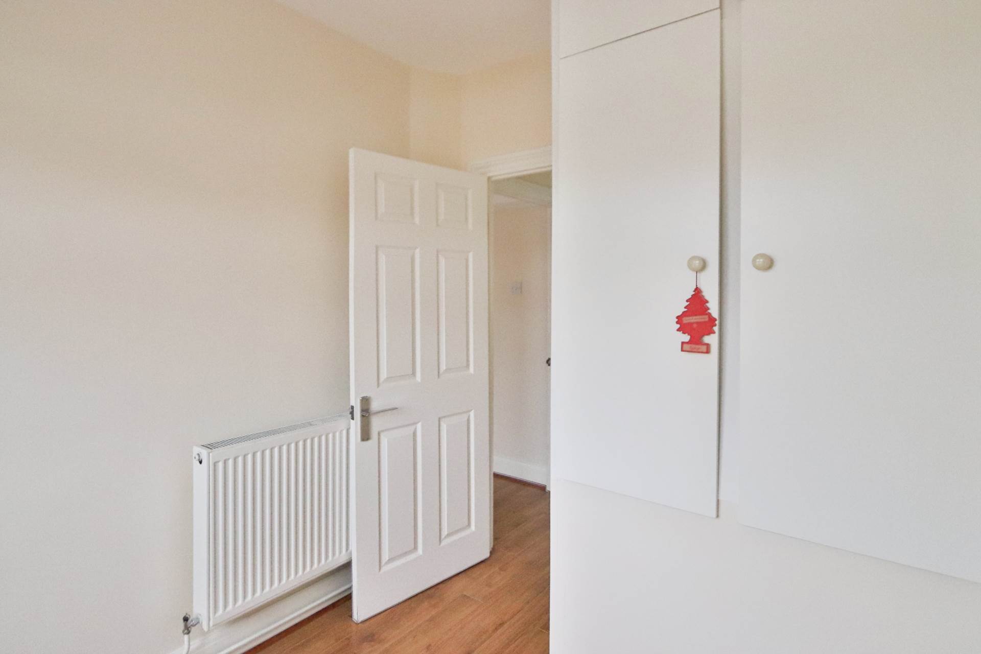 Eton Avenue, New Malden, Image 11
